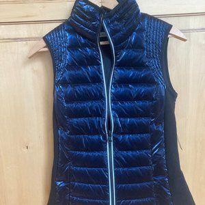 Blanc Noir puffer vest midnight blue size S